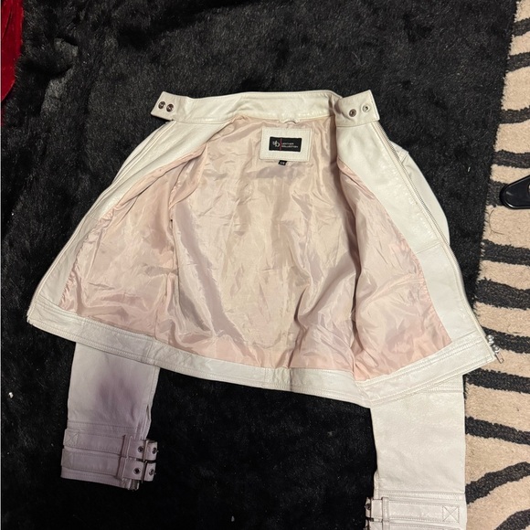 BRAND NEW Moto UB Genuine White Leather Jacket Rare and very Trendy!!! - Picture 5 of 11
